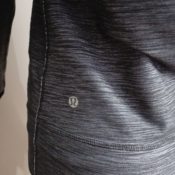 Lululemon Women's Daily Yoga Jacket Long Sleeve - Picture 9 of 9